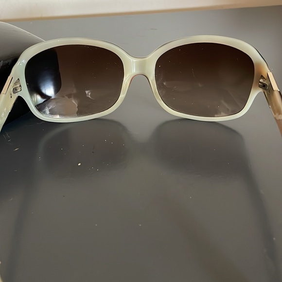 Ralph Lauren Sunglasses - Picture 4 of 8